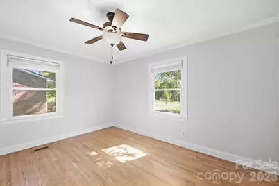 604 W Park Avenue, Mooresville, NC 28115 - Photo 21