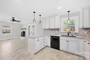 604 W Park Ave, Mooresville, NC 28115 - Photo 11