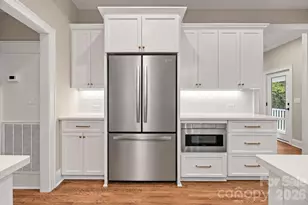 705 N Main St, Davidson, NC 28036 - Photo 7