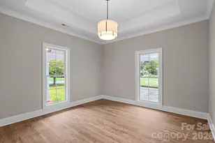 705 N Main St, Davidson, NC 28036 - Photo 17