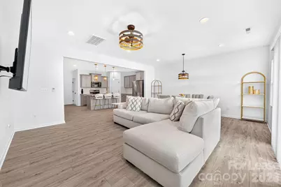 11012 Pagebrook Lane, Charlotte, NC 28214 - Photo 13