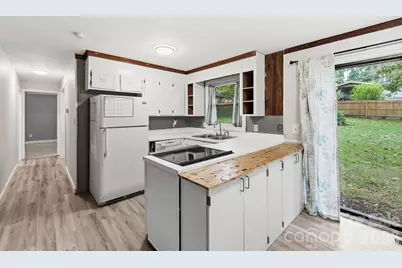 36 Medlin Lane, Flat Rock, NC 28731 - Photo 11