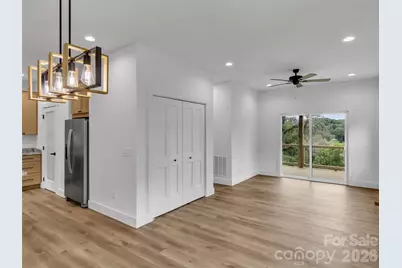 98 McElroy Street, Waynesville, NC 28786 - Photo 5