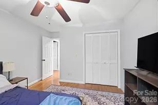 176 Sweetwater Hills Dr, Hendersonville, NC 28791 - Photo 23