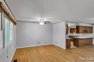 250 Camp Creek Rd, Whittier, NC 28789 - Photo 7