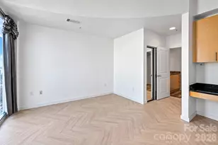 210 N Church St, Charlotte, NC 28202 - Photo 5