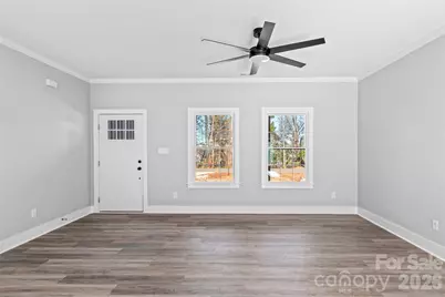 2328 Summerlin Street, Winston Salem, NC 27103 - Photo 9
