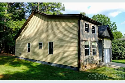 524 Asbury Drive, Landrum, SC 29356 - Photo 3