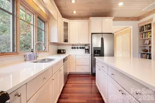 18 Wood Haven Ln, Black Mountain, NC 28711 - Photo 13