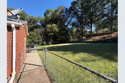 340 Nursery Lane, Statesville, NC 28677 - Photo 3