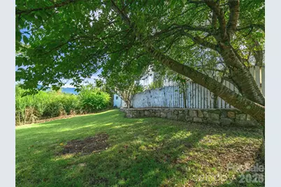 135 Patton Avenue, Canton, NC 28716 - Photo 31