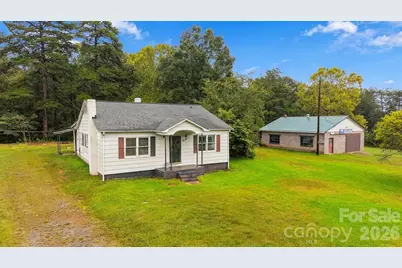98 Duke Street, Granite Falls, NC 28630 - Photo 5