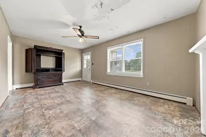 98 Duke Street, Granite Falls, NC 28630 - Photo 9