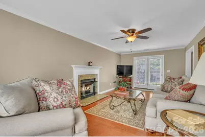 21 Sunberry Trail N, Fletcher, NC 28732 - Photo 3