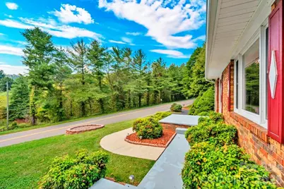 6762 US Highway 421 Highway N, Vilas, NC 28692 - Photo 15