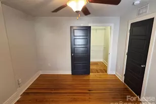 102 W 2nd Ave, Gastonia, NC 28052 - Photo 9