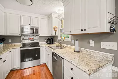 205 Wrentree Lane, Gastonia, NC 28056 - Photo 7