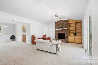 424 Holland Drive, Statesville, NC 28677 - Photo 5
