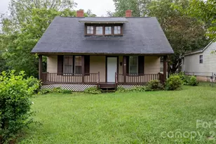 1847 2nd Ave SW, Hickory, NC 28602 - Photo 1