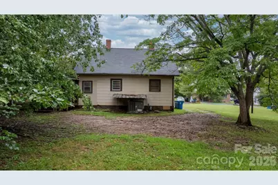 1847 2nd Avenue SW, Hickory, NC 28602 - Photo 29