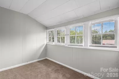 1847 2nd Avenue SW, Hickory, NC 28602 - Photo 23
