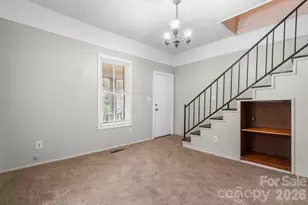 1847 2nd Ave SW, Hickory, NC 28602 - Photo 9