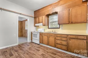 1847 2nd Ave SW, Hickory, NC 28602 - Photo 11