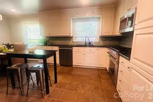 5320 Seacroft Rd, Charlotte, NC 28210 - Photo 5