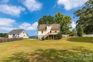 751 Bryson Rd, Candler, NC 28715 - Photo 15