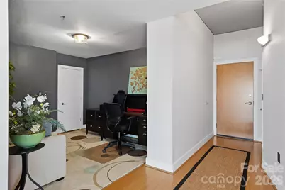 505 E 6th Street #1201, Charlotte, NC 28202 - Photo 33