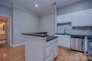 727 Garden District Dr, Charlotte, NC 28202 - Photo 5