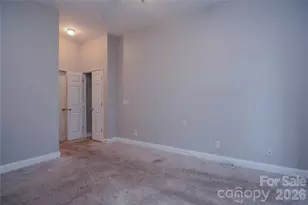 727 Garden District Dr, Charlotte, NC 28202 - Photo 7