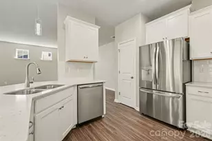 15533 Capps Rd, Charlotte, NC 28278 - Photo 15