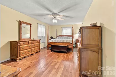 1345 Shirebourn None, Hickory, NC 28602 - Photo 21
