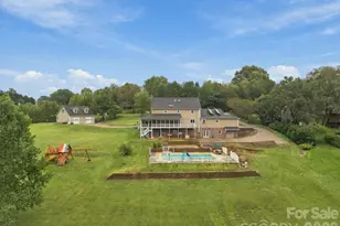 1345 Shirebourn None, Hickory, NC 28602 - Photo 39