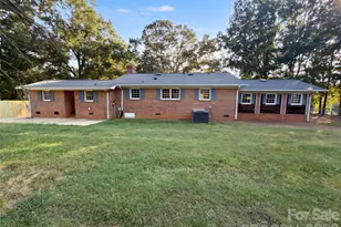 1809 Love Rd, Monroe, NC 28110 - Photo 5