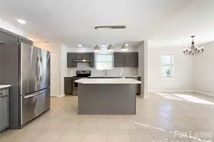1037 Ridgefield Cir, Indian Trail, NC 28079 - Photo 3