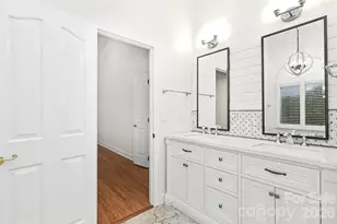 9931 Deer Spring Ln, Charlotte, NC 28210 - Photo 23