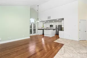 9931 Deer Spring Ln, Charlotte, NC 28210 - Photo 9