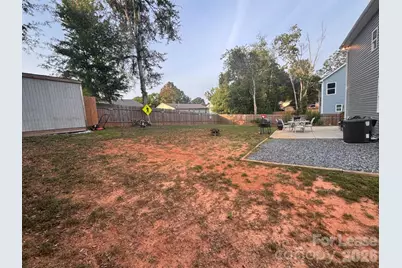 606 E Carpenter Street, Dallas, NC 28034 - Photo 7