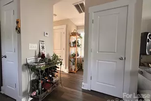 606 E Carpenter St, Dallas, NC 28034 - Photo 5
