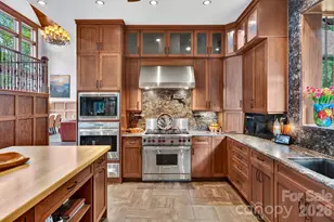 93 Lombard St, Waynesville, NC 28786 - Photo 15