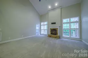 2420 Runnymede Ln, Charlotte, NC 28209 - Photo 7