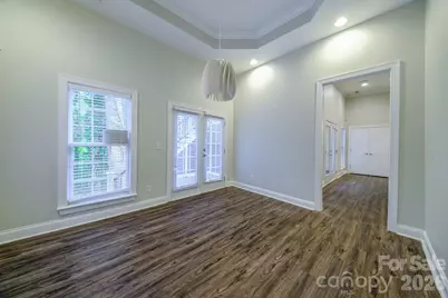2420 Runnymede Lane, Charlotte, NC 28209 - Photo 23