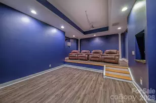 2420 Runnymede Ln, Charlotte, NC 28209 - Photo 29