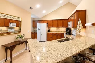 76 Mountain Meadow Cir, Weaverville, NC 28787 - Photo 7