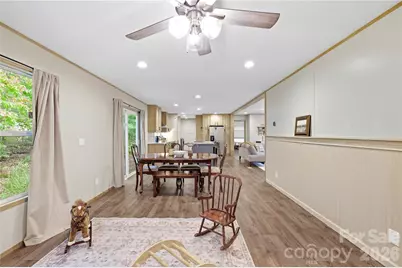 371 Piney Ridge Drive, Hendersonville, NC 28791 - Photo 13