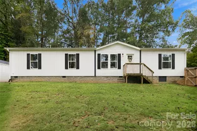 371 Piney Ridge Drive, Hendersonville, NC 28791 - Photo 3
