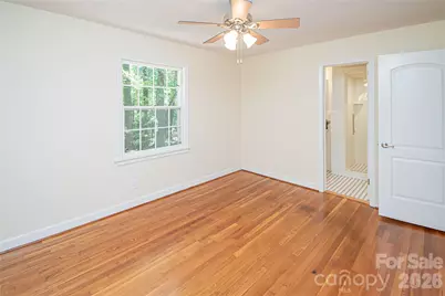7400 Oakwood Lane, Charlotte, NC 28215 - Photo 27