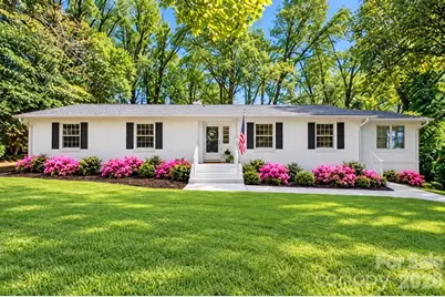 7400 Oakwood Lane, Charlotte, NC 28215 - Photo 1